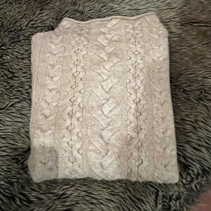 Ann Taylor Cream Cable Knit Turtleneck Sweater